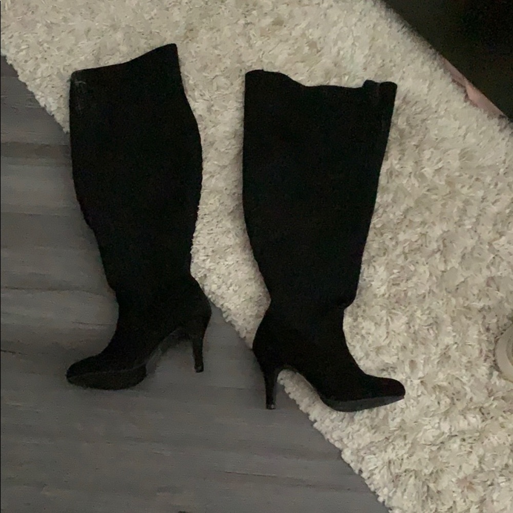 STUNNING BOOTS WIDE CALF